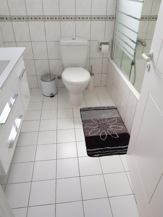 Paradise Gardens IV 2 Bd Amazing Apartment Paphos Ngoại thất bức ảnh