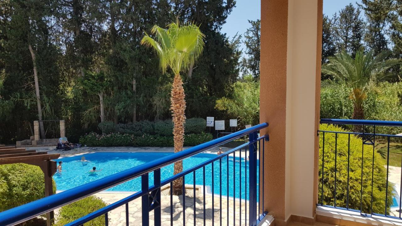 Paradise Gardens IV 2 Bd Amazing Apartment Paphos Ngoại thất bức ảnh