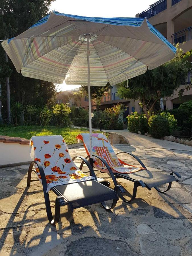 Paradise Gardens IV 2 Bd Amazing Apartment Paphos Ngoại thất bức ảnh